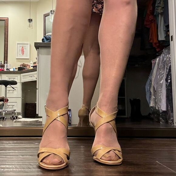 Jimmy Choo Nude Strapy Sandals EUC SZ 42 - Picture 3 of 11